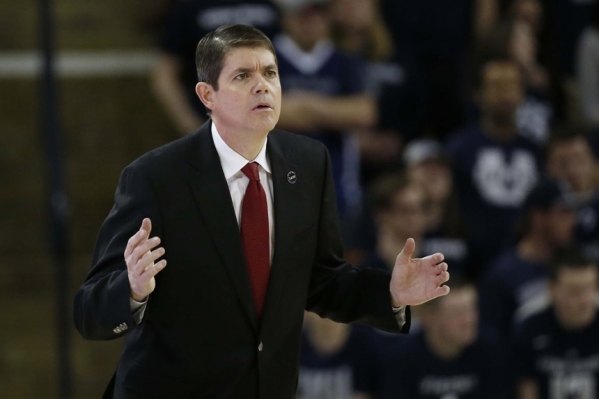 UNLV coach Dave Rice (Jeff Swinger-USA TODAY Sports)