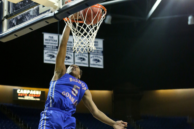 Bishop Gorman’s Chuck O’Bannon dunks against Coronado during the NIAA Division I ...