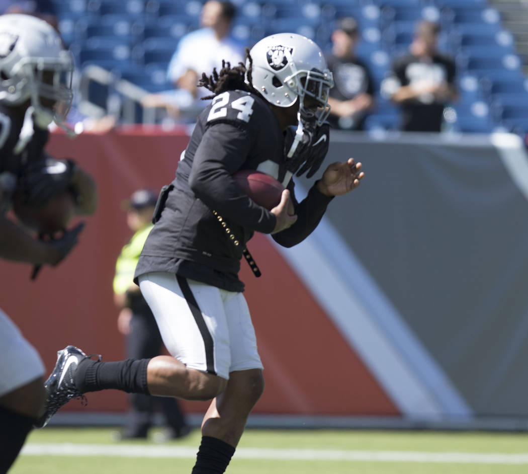 Oakland Raiders running back Marshawn Lynch (24) warms up prior to the team's game against the Tennessee Titans at the Nissan Stadium in Nashville, Tenn., Sunday, Sept. 10, 2017. Heidi Fang Las Ve ...