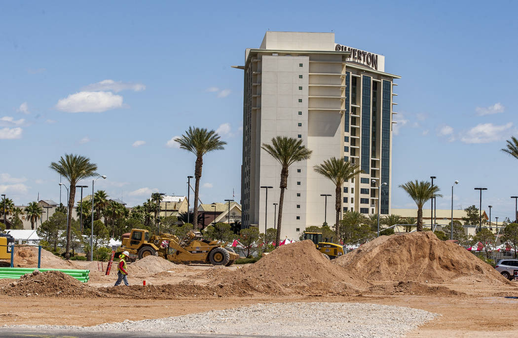 Construction workers at the site of Silverton Village, a $60 million retail and hotel project, near Silverton in Las Vegas on Tuesday, April 17, 2018. Patrick Connolly Las Vegas Review-Journal @ ...