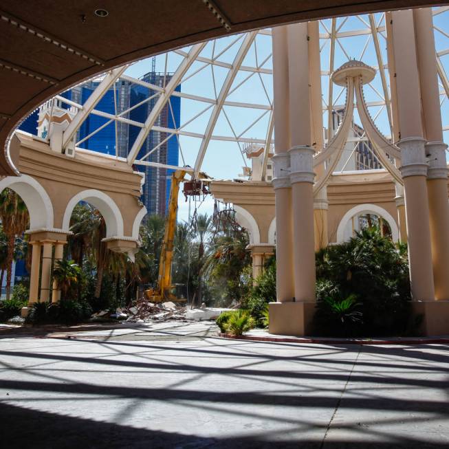 Demolition of the entryway at the Sahara hotel-casino in March of 2013. (Chase Stevens/Las Vega ...