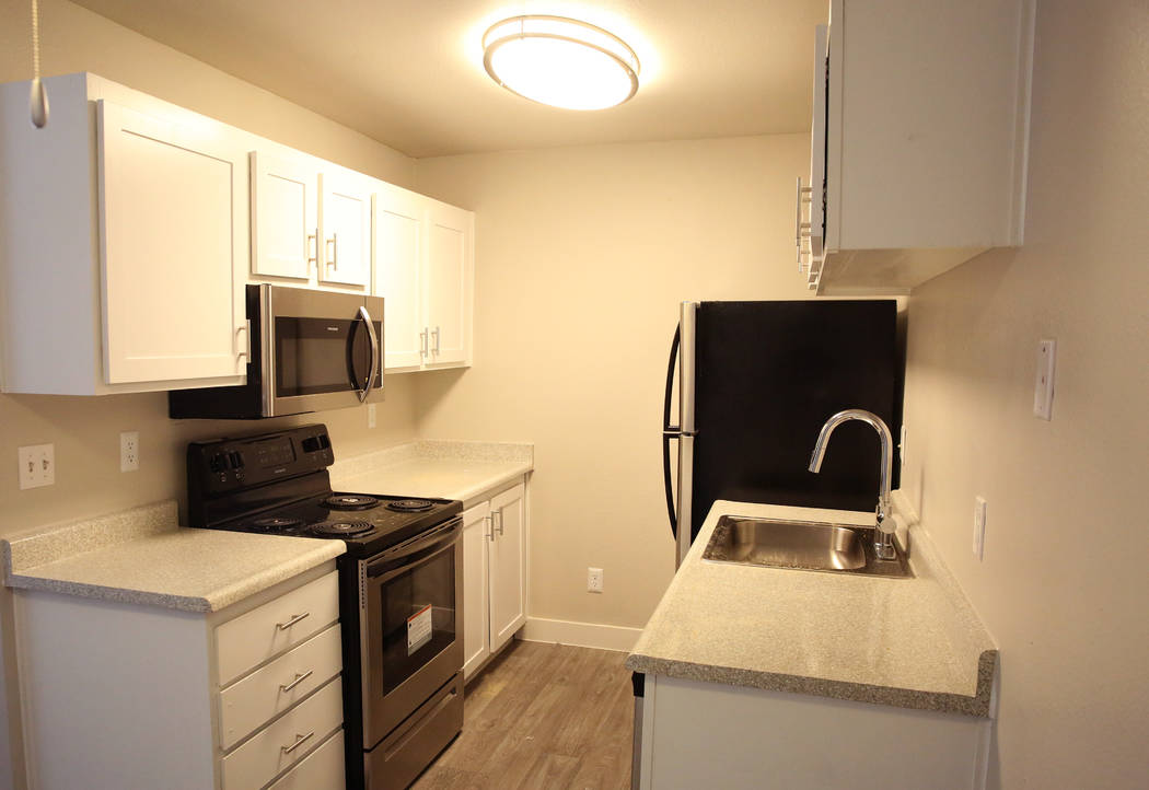A newly renovated kitchen inside a one bedroom apartment at Cornerstone Crossing apartments on 6666 W. Washington Ave., photographed on Friday, Oct. 19, 2018, in Las Vegas. Bizuayehu Tesfaye/Las V ...