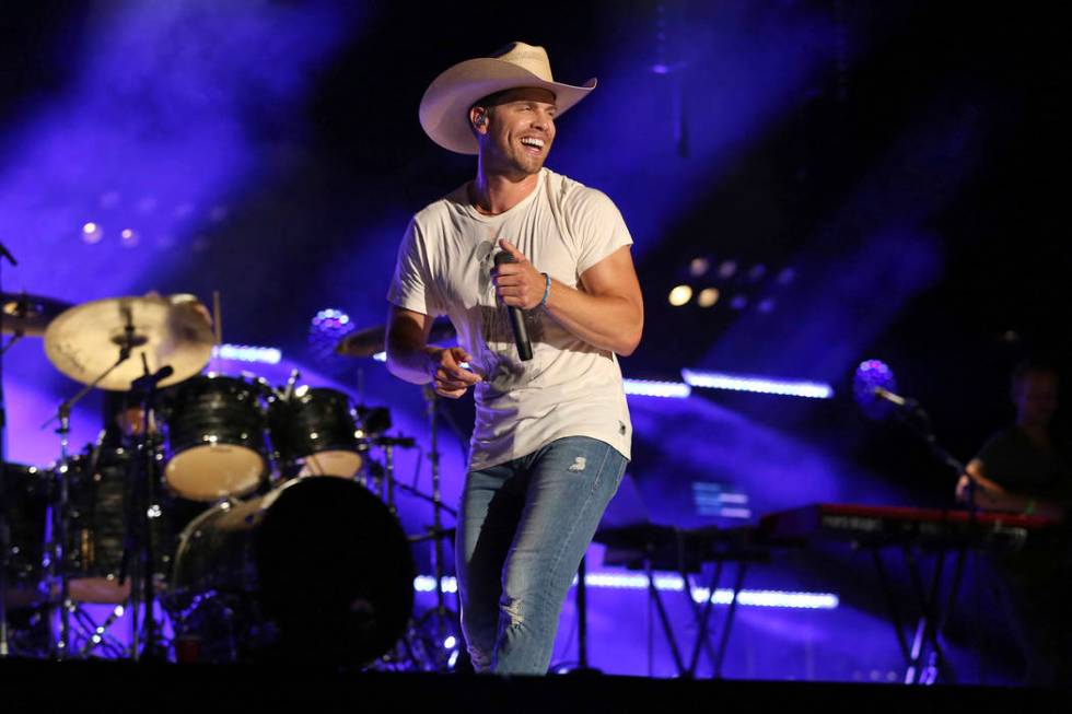 Artist Dustin Lynch performs at the 2018 CMA Music Festival at Nissan Stadium on Saturday, June ...