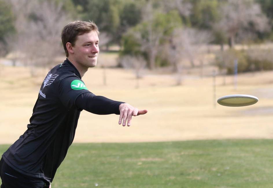 Simon Lizotte of Germany attempts to throw his disc into the basket during practice at Wildhorse Golf Club on Wednesday, Nov. 20, 2019, in Henderson. Bizuayehu Tesfaye Las Vegas Review-Journal @bi ...