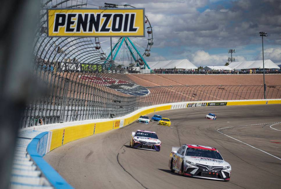 Erik Jones (20) leads a pack of racers during the Monster Energy NASCAR Cup Series Pennzoil 400 on Sunday, March 3, 2019, at Las Vegas Motor Speedway, in Las Vegas. (Benjamin Hager Review-Journal) ...