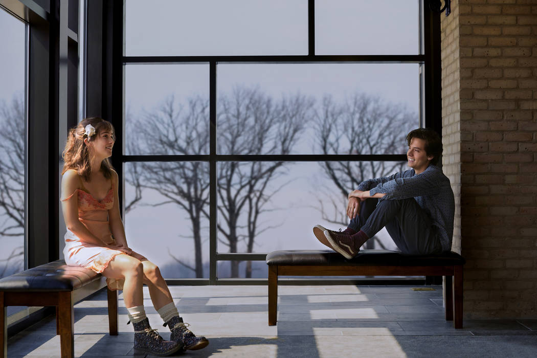 Haley Lu Richardson and Cole Sprouse in FIVE FEET APART. (CBS Films)