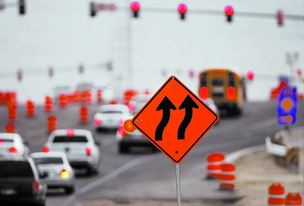 Motorists work their way through traffic barrels on Decatur Boulevard over the northern Las Vegas Beltway Friday, Sept. 6, 2013. (K.M. Cannon/Las Vegas Review-Journal)