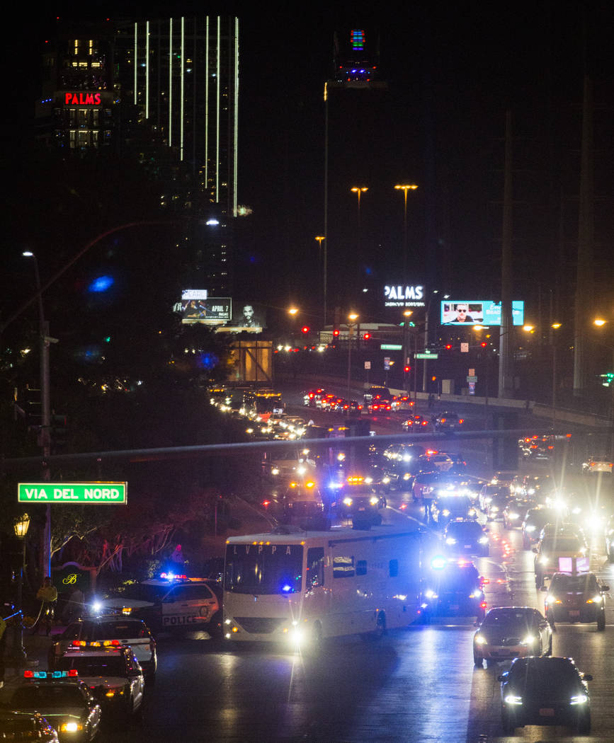 Las Vegas police respond to an officer-involved shooting in front of Bellagio on Friday, March 15, 2019, in Las Vegas. (Benjamin Hager Review-Journal) @BenjaminHphoto