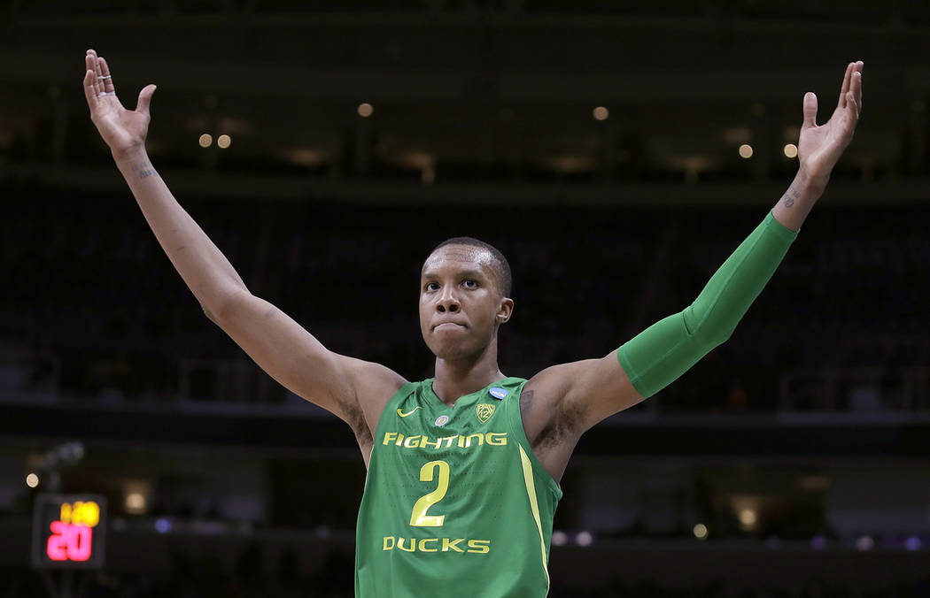 Oregon forward Louis King (2) celebrates during the second half of a first round men's college basketball game against Wisconsin in the NCAA Tournament, Friday, March 22, 2019, in San Jose, Calif. ...