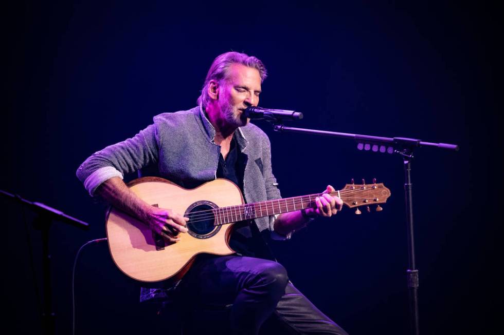 Kenny Loggins (Erik Kabik Photography/ erikkabik.com)