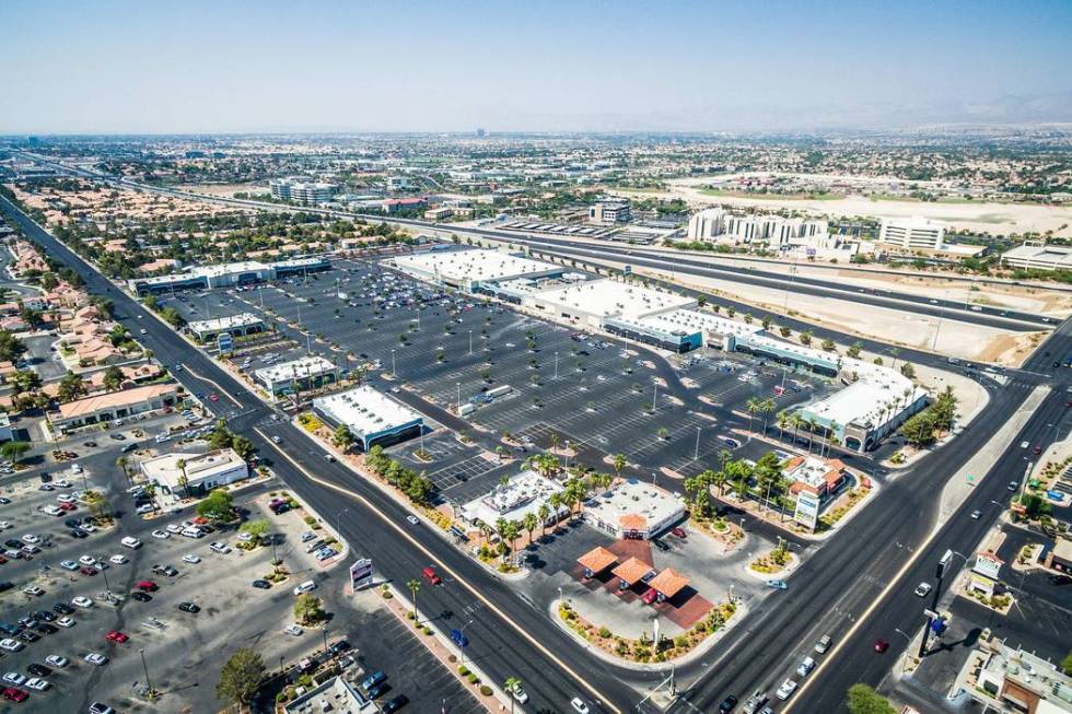 Florida investment firm Pebb Enterprises has purchased Las Vegas retail plaza Cheyenne Commons, ...