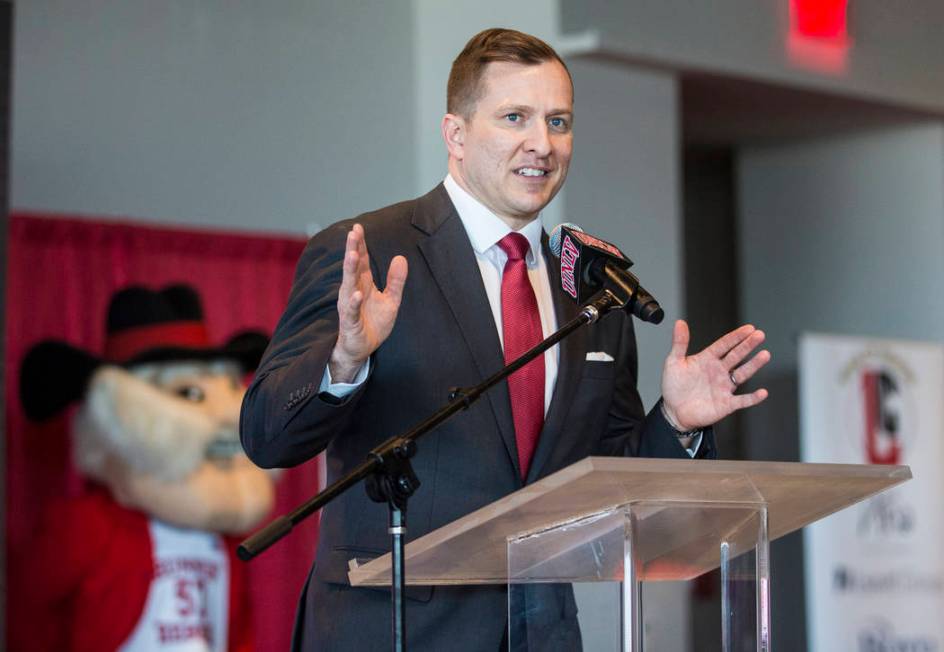 New UNLV men's basketball coach T.J. Otzelberger addresses the crowd at the Strip View Pavilion ...