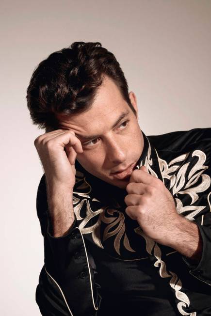 Mark Ronson (Tyler Reymore)