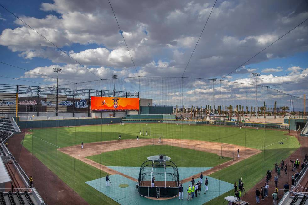 Aviators players work through drills during practice at media day at Las Vegas Ballpark on Tues ...