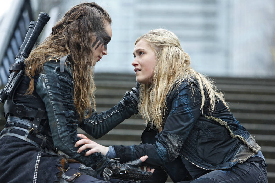 The 100 -- "Perverse Instantiation - Part Two" -- Image HU316a_0115 -- Pictured (L-R): Alycia D ...
