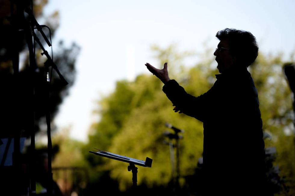 The Desert Chorale performs during a sunrise Easter service at the Palm Mortuaries and Cemeteri ...