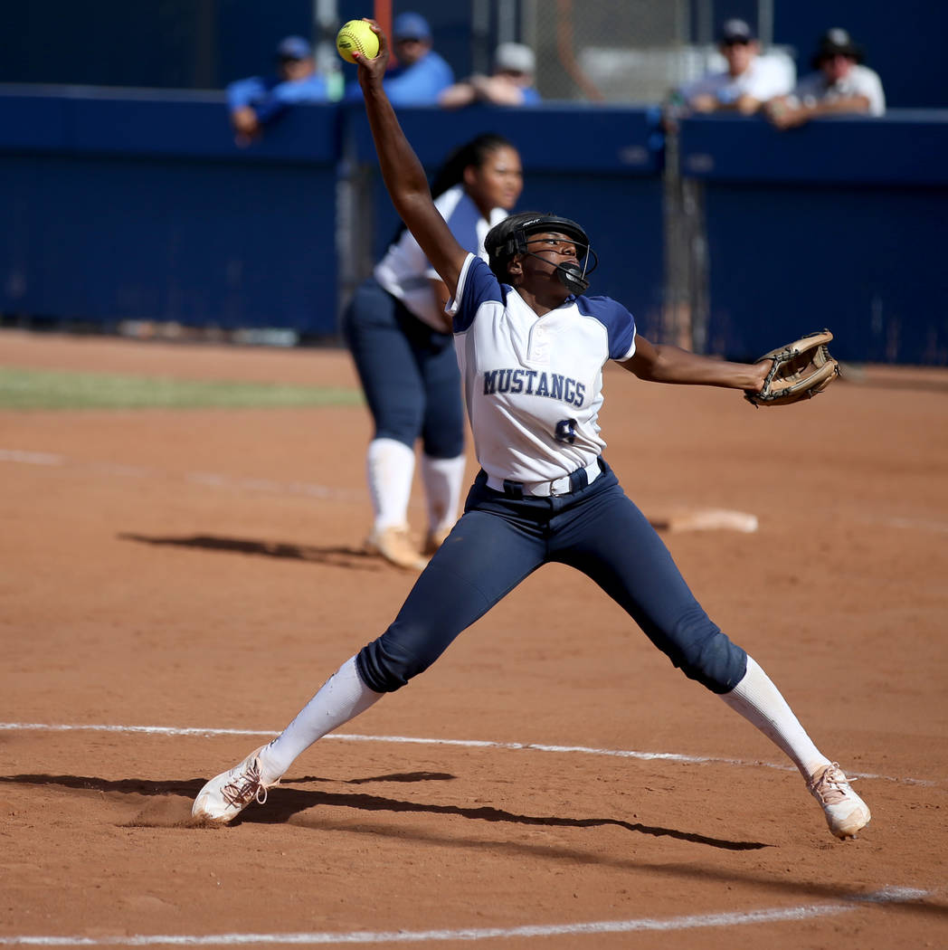 Shadow Ridge pitcher Jasmine Martin (8) throws against Coronado in their Class 4A state champio ...