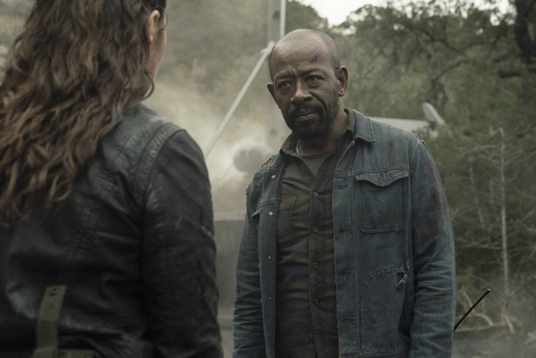 Alycia Debnam-Carey as Alicia Clark, Lennie James as Morgan Jones - Fear the Walking Dead ...