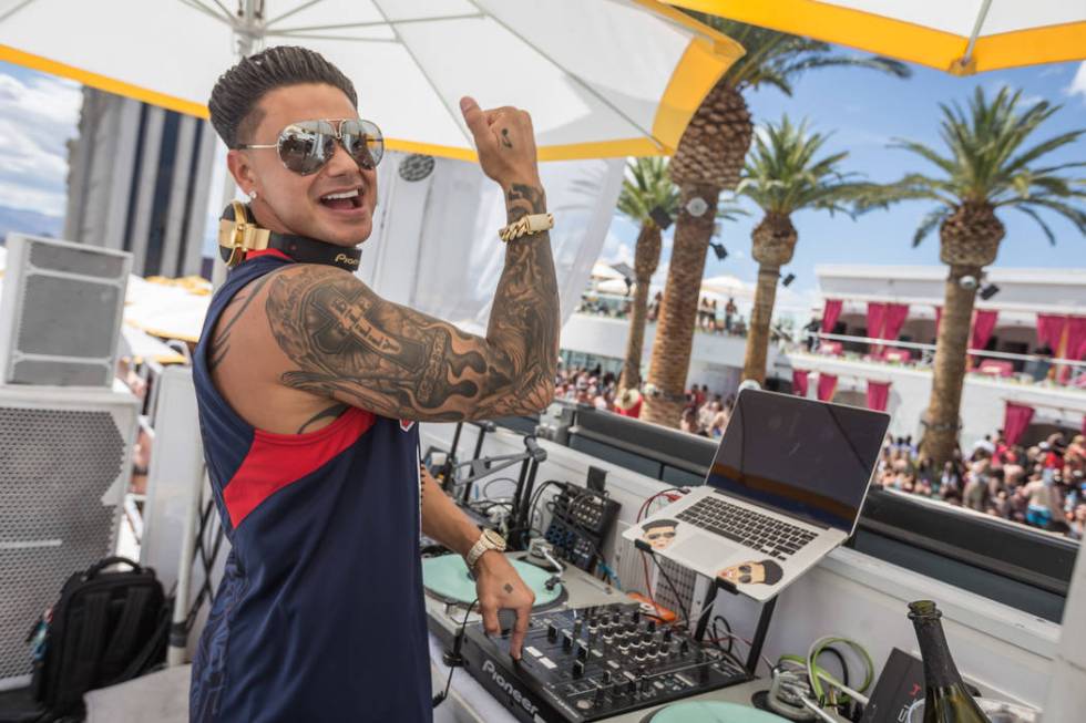 DJ Pauly D (Andrew Dang)