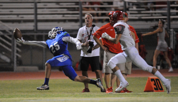 Grenn Valley wide receiver Christian Mayberry (25) is unable to make the catch as Arbor View ...