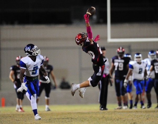 Coronado Cougars wide receiver Justin Serafino (20) is unable to make a catch as Green Valle ...