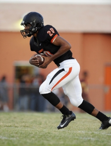 Chaparral kick returner Richard Nelson returns a kickoff 92 yards for a touchdown against El ...