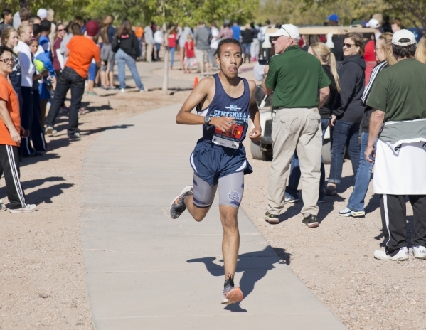 Dominic Roberts of Centennial High School competes during the boys Division I Sunset cross c ...