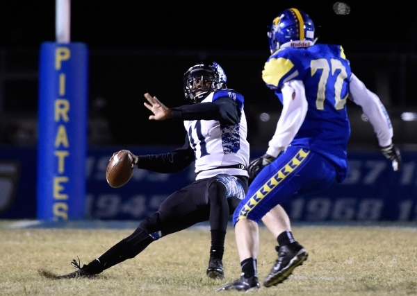 Moapa Valley‘s Jacob Leavitt makes a reception against Desert Pines during a high scho ...