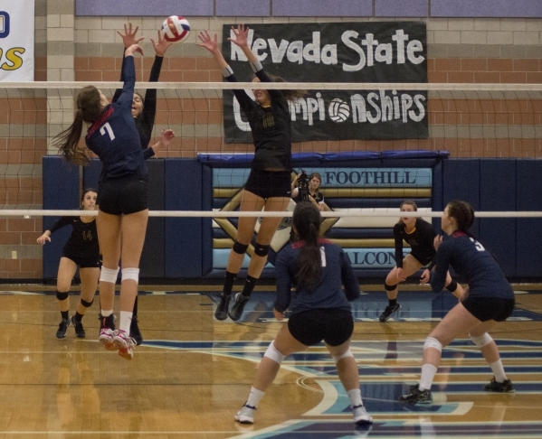 Coronado‘s Nikki Jackson (7) hits the ball during the division I state volleyball fina ...