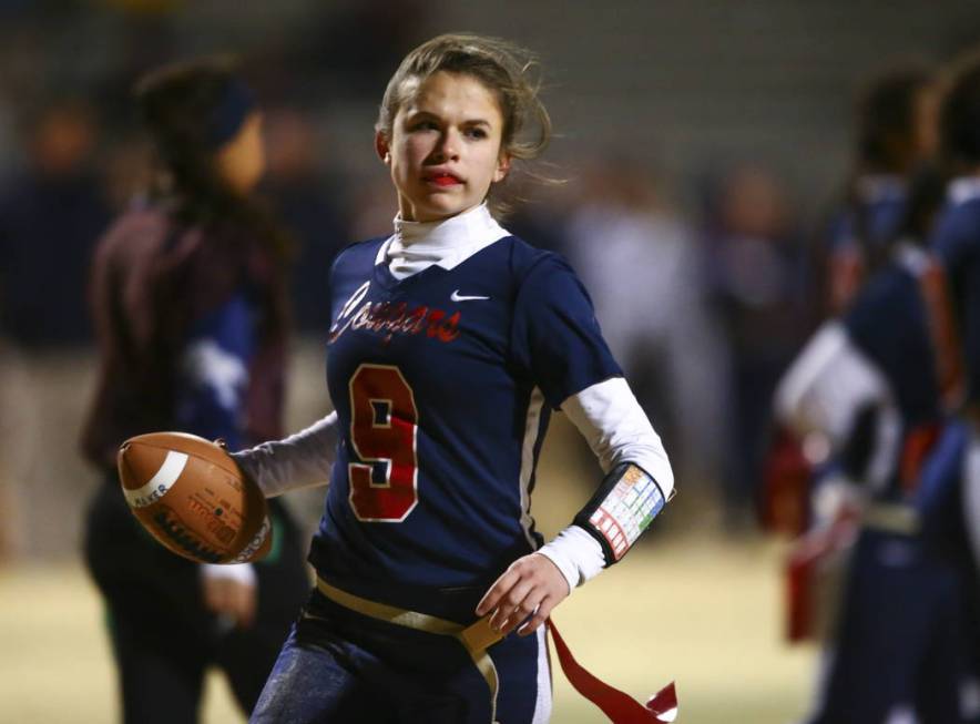 Coronado’s Caitlin Shannon (9) runs the ball against Shadow Ridge during the Class 4A ...