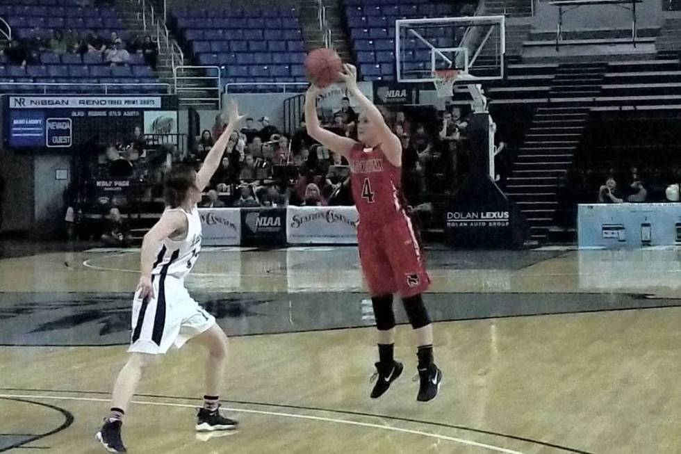 Lincoln County’s Sadie Soderborg takes a jumper against White Pine during the Class 2A ...