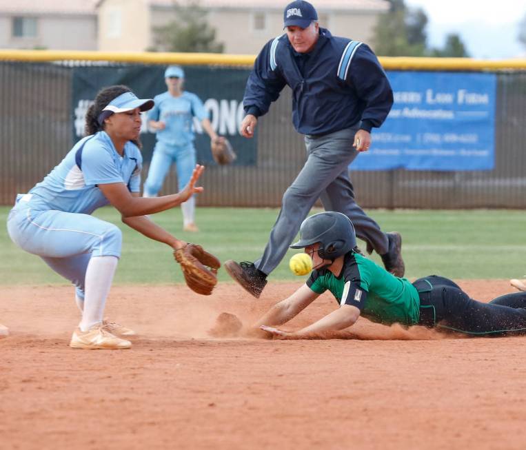 Palo Verde’s Makall Whetten, right, steals second base during the sixth inni ...