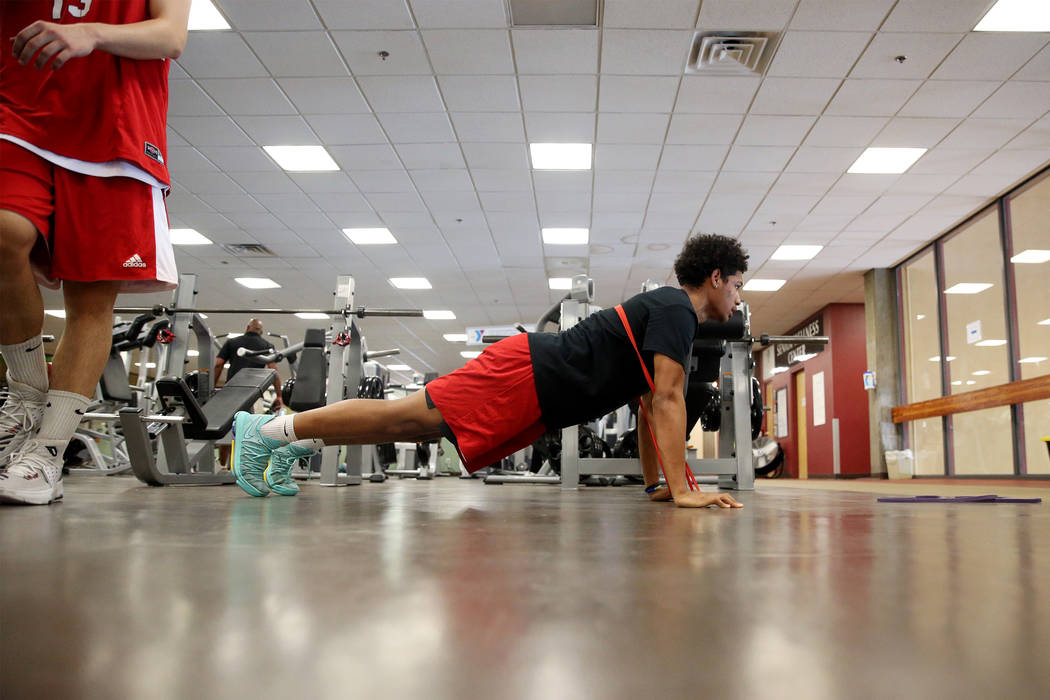 Daishen Nix, 16, during a fitness training session with his basketball team at YMCA, 4141 Me ...