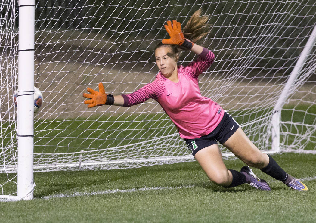 Green Valley junior goalkeeper Nicolette De La Carrera (11) watches as a last second goal pa ...