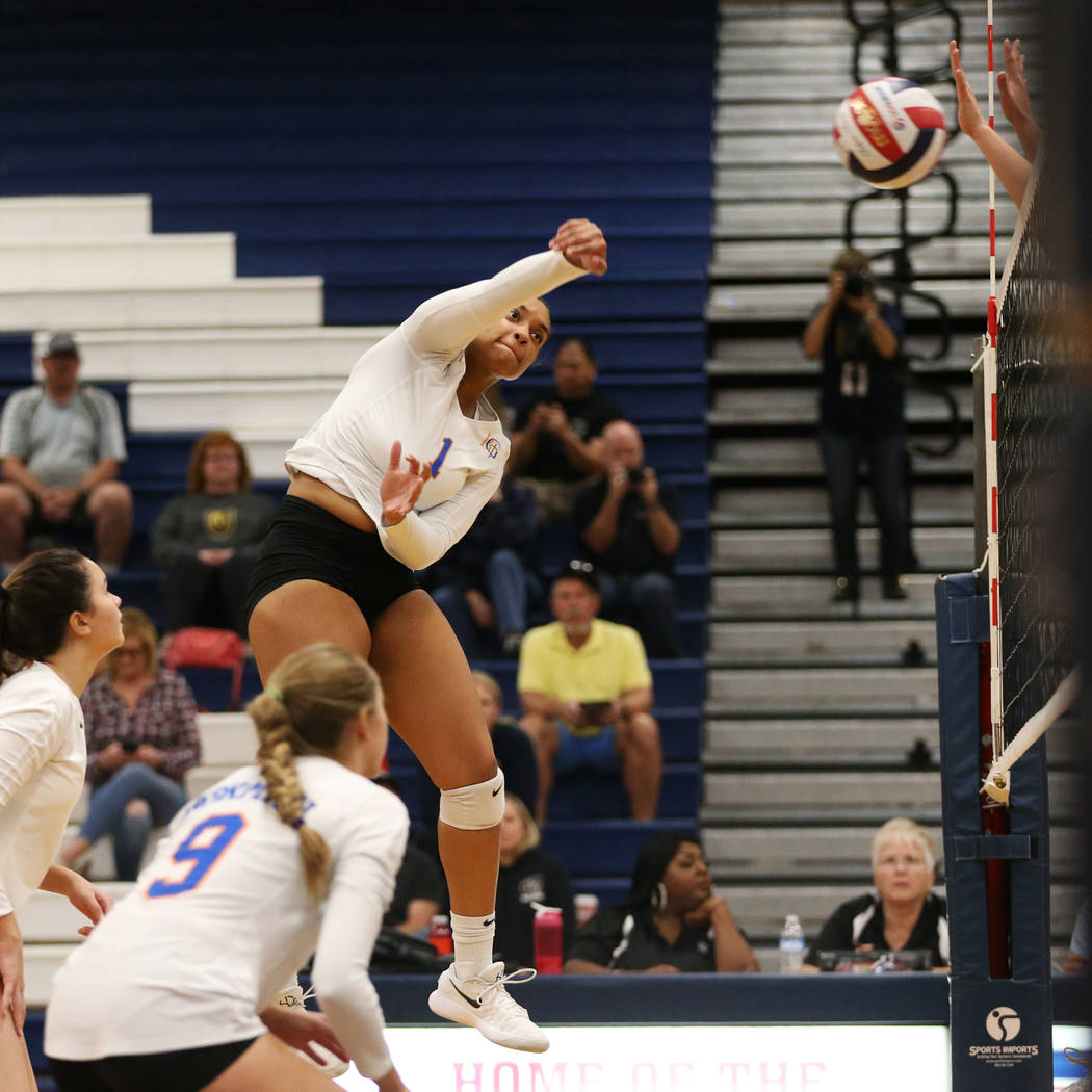 Bishop Gorman’s Alexandria Washington (1) connects with the ball against Palo Verde du ...