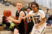 Makayla Gent, left, is one of 11 returnees for Pahrump Valley. Andrea Cornejo/Las Vegas Revi ...