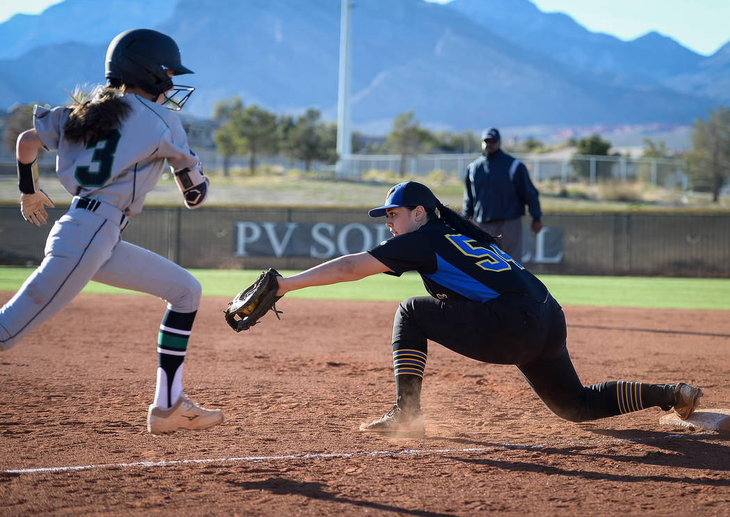 Sierra Vista’s Mia Buranamontri (54) catches the ball to force out Palo Verde’s ...