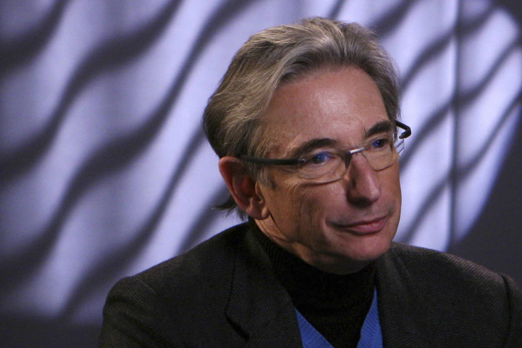 FILE - In this Dec. 1, 2008 file photo, conductor Michael Tilson Thomas of the San Francisco Sy ...