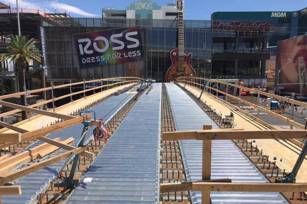 Las Vegas Boulevard will close to traffic overnight next week as work on a pedestrian bridge co ...