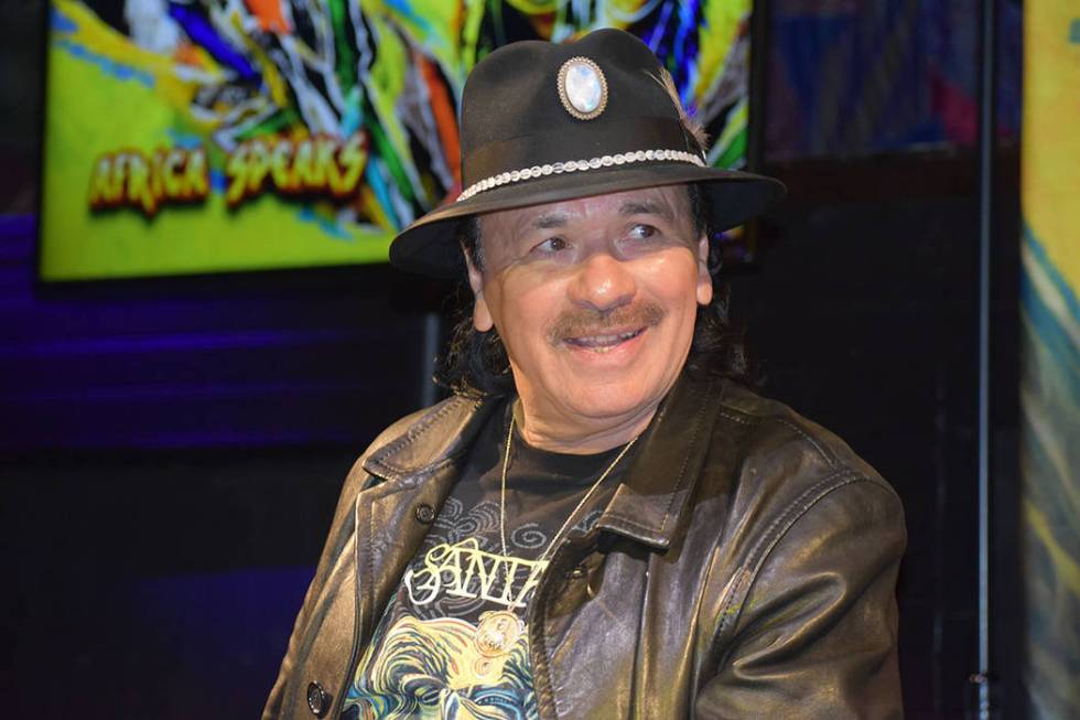 Carlos Santana tiene una visión muy espiritual, sugiere que se realice una convención de Cham ...