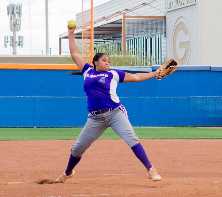 Durango’s Trinity Valentine (4) pitches against Bishop Gorman at Bishop Gorman High Sc ...