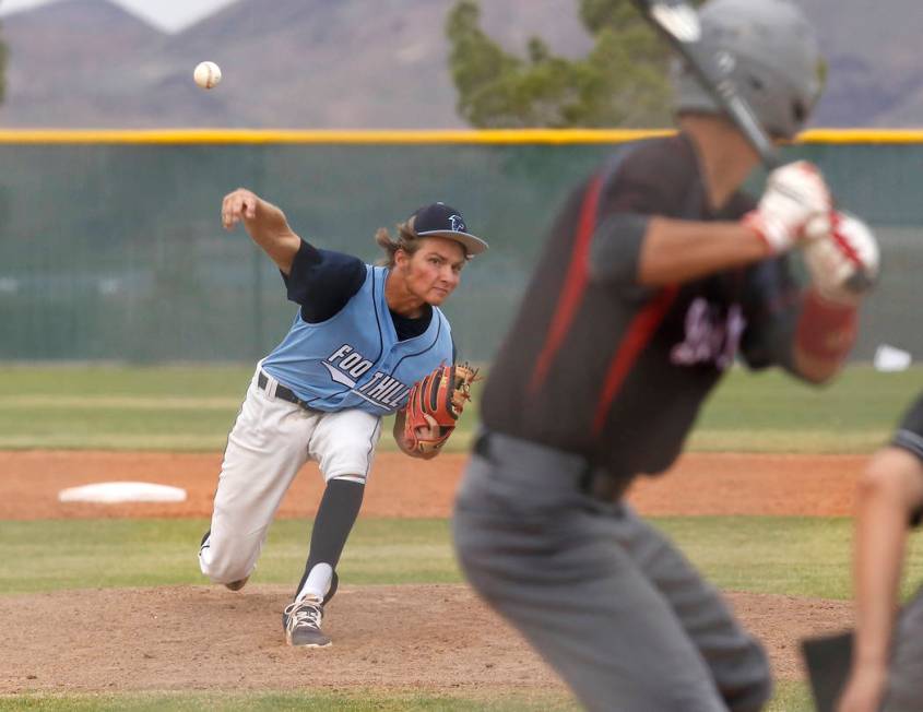 Foothill’s Kelton Lachelt (34) pitches during the fourth inning of a high school baseb ...