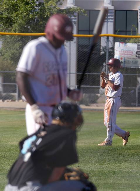 Cimarron-Memorial’s Derek Decolati (4) looks to gain a run during the sixth inning of ...