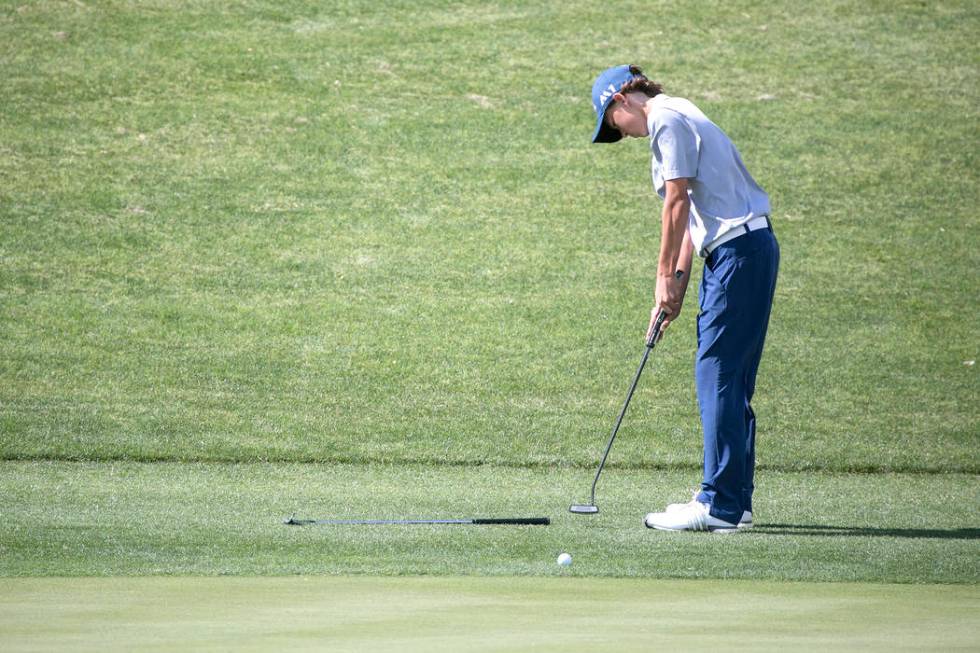 Coronado freshman Brett Sodetz hits the ball on the 12th hole of the Sunrise Region golf tou ...