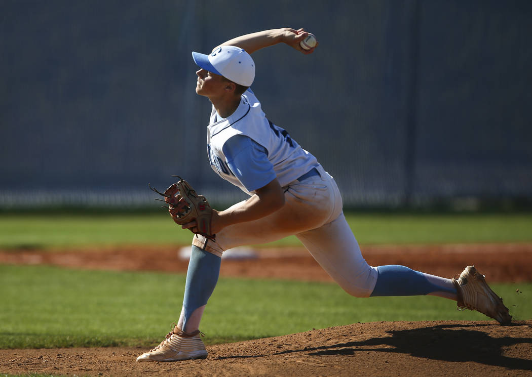 Centennial’s Zack Simon pitches to Desert Oasis during a Sunset Region baseball tourna ...