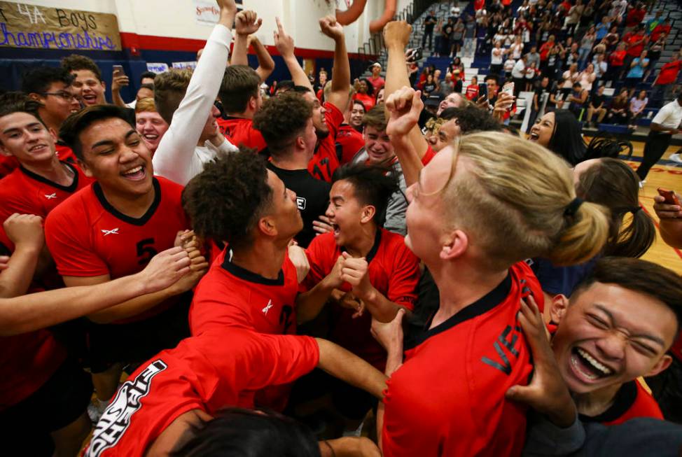 Las Vegas’ players celebrate after defeating Centennial in the Class 4A boys state sem ...