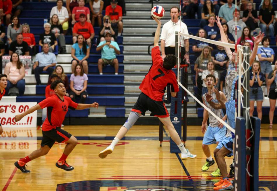 Las Vegas’ Elliott Silveira (7) sends the ball over the net to Centennial during the C ...