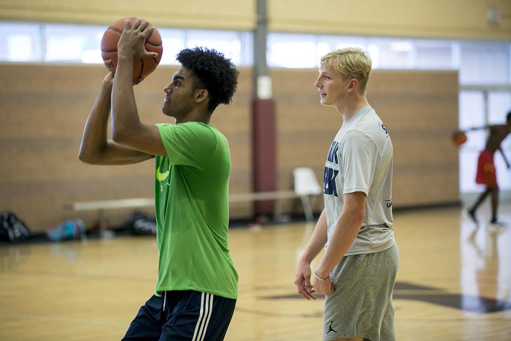 Jamal Bey runs drills during a Vegas Elite practice in Las Vegas on Tuesday, July 25, 2017. ...