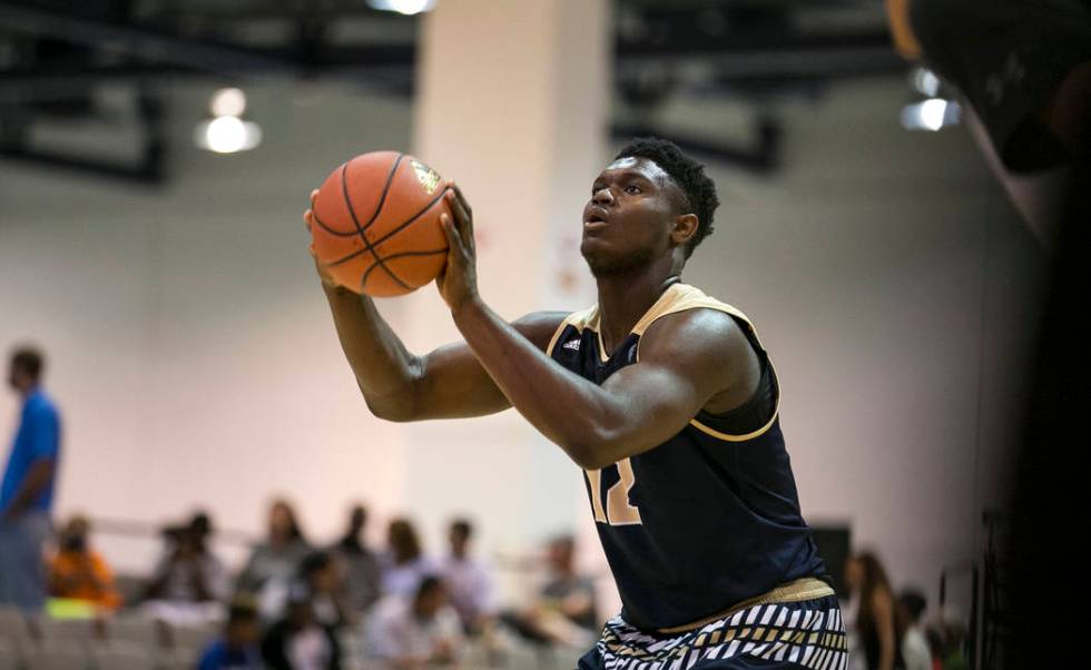 SC Supreme forward Zion Williamson (12) shoots a free throw against Play Hard Play Smart dur ...