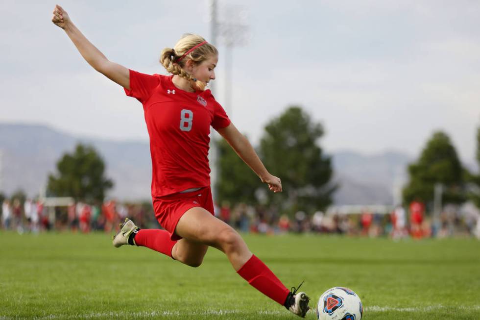 Arbor View’s Hannah Ferrara (8) kicks the ball against Palo Verde at the Bettye Wilson ...